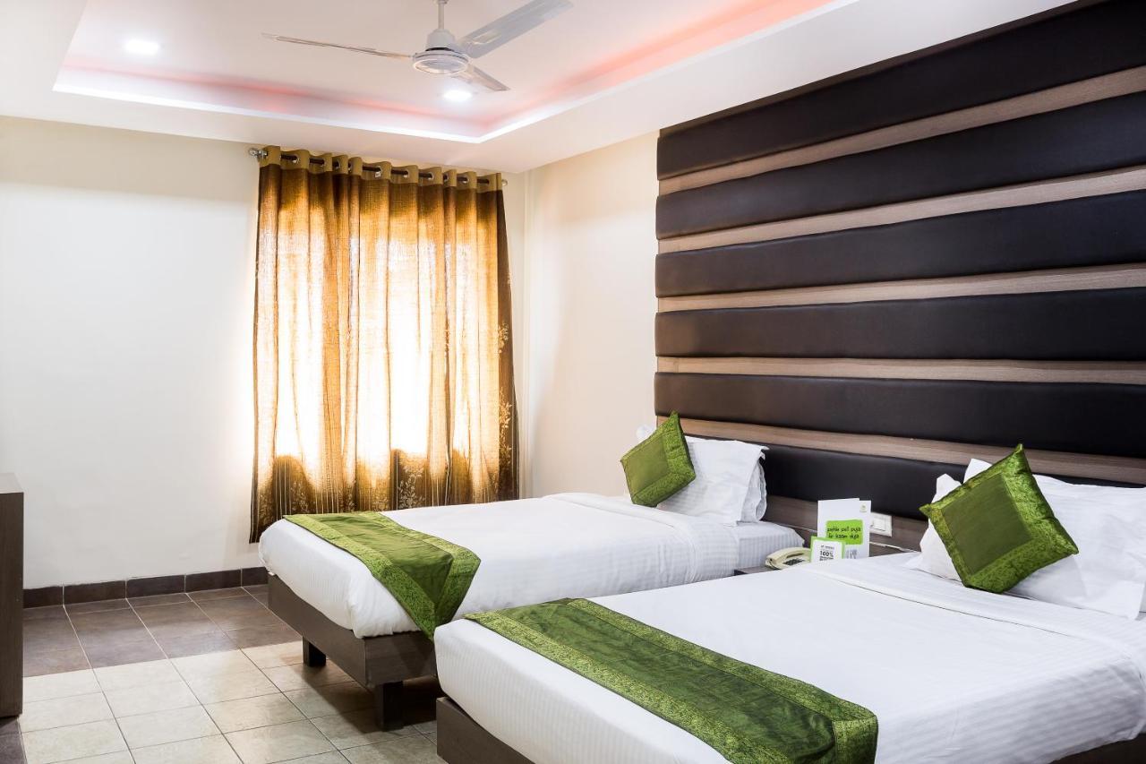 Hotel Treebo Club Hyderabad